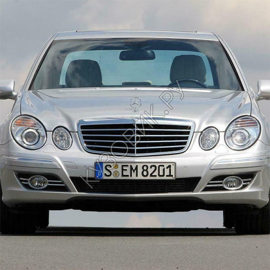 Бампер передний в цвет кузова Mercedes E-Class W211 (2006-2009) рестайлинг с омывателем и парктроником